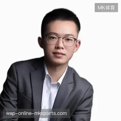 崔浩博
